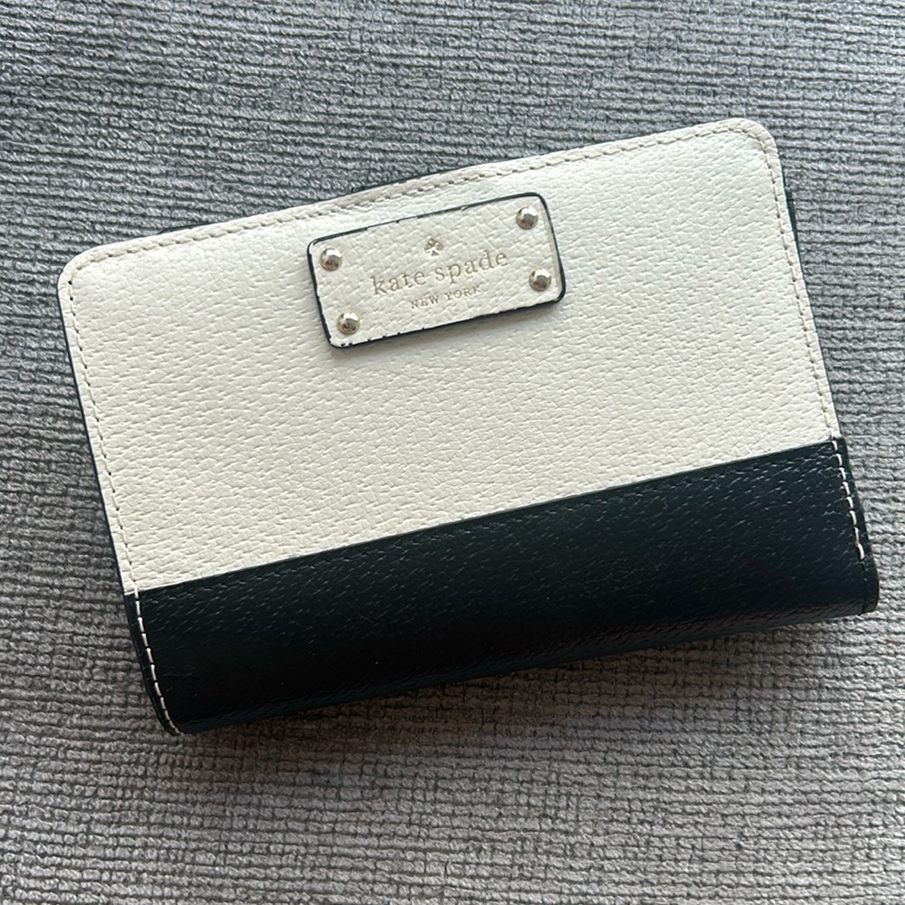 Kate spade wallet